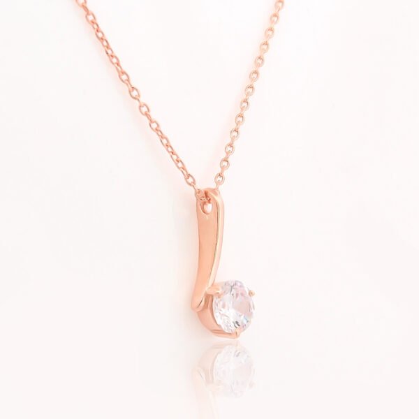 Neckles_08 RG_2800